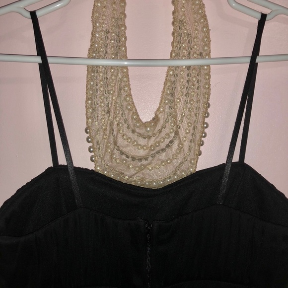 Pearl Jeweled Necklace Halter Mesh Gown - Picture 4 of 8